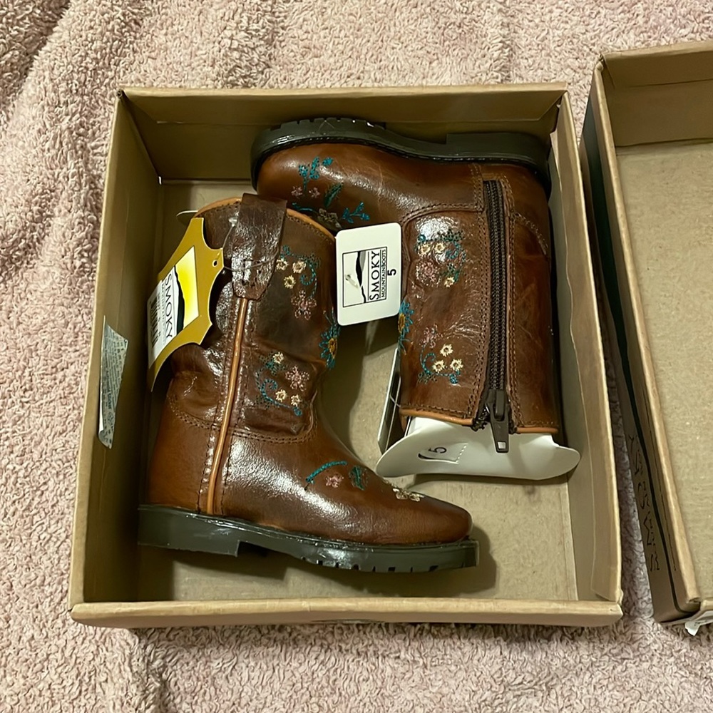 Smoky Mountain cowboy/cowgirl boots